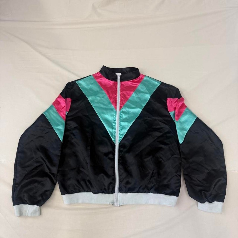 Retro color block windbreaker‎ jacket in a size Medium